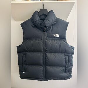 North Face Vest (Women’s Retro style)